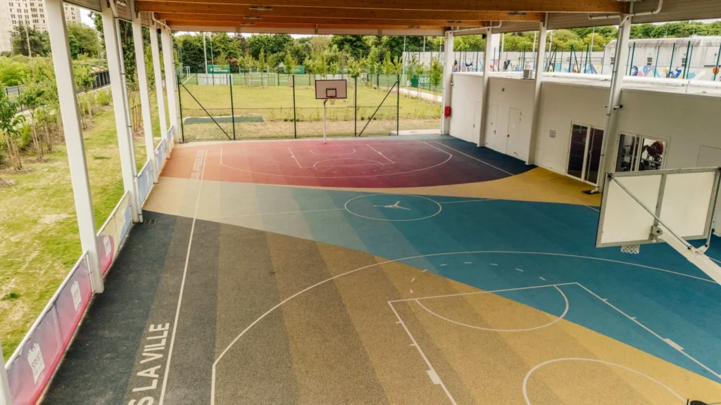 Campus Pantin Basketball Court